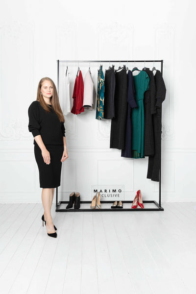 HOW TO CREATE THE ULTIMATE CAPSULE WARDROBE
