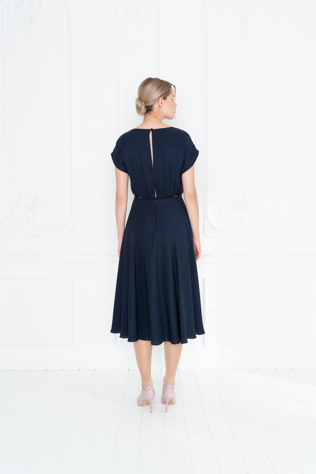 LEIBNITZIA NAVY BLUE GOWN