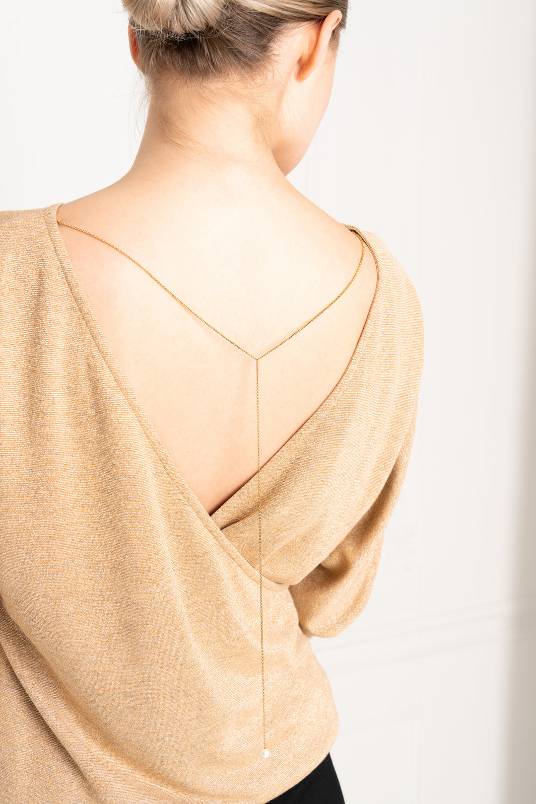 BACK CHAINS – Marimo Fashion